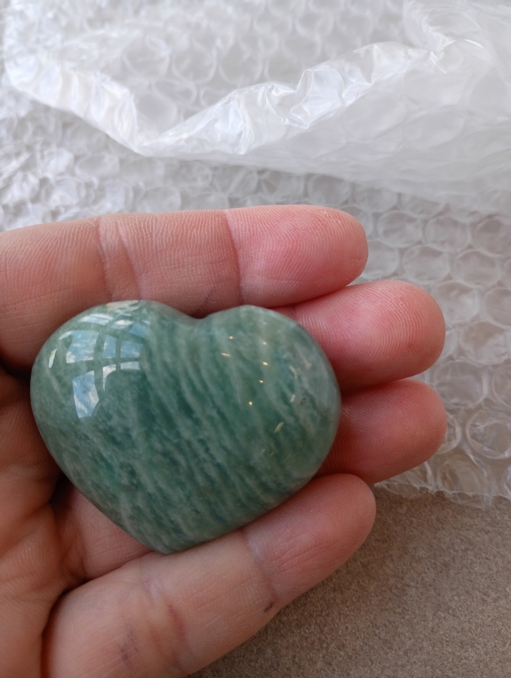 Polished Aventurine Green Heart Palm Stone
